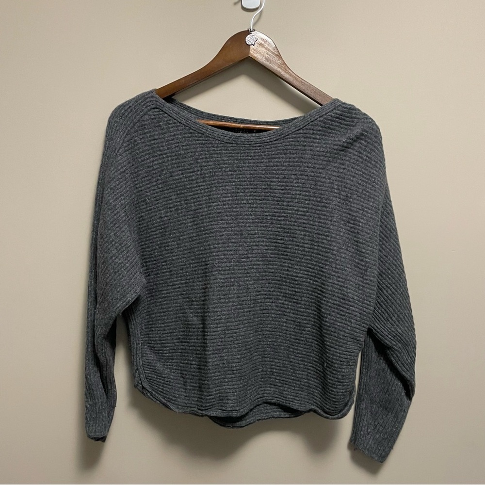 Guess Los Angeles Grey Wide Scoop Neck Ribbed Sweater Women’s Size Large